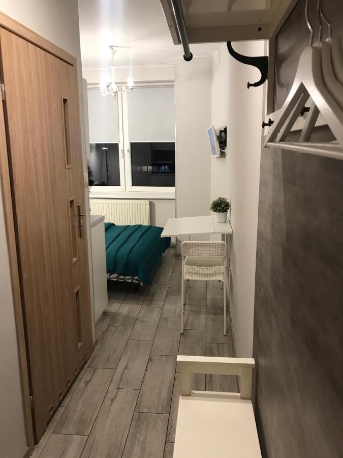 Przytulny Mikroapartament Wroclaw Luaran gambar